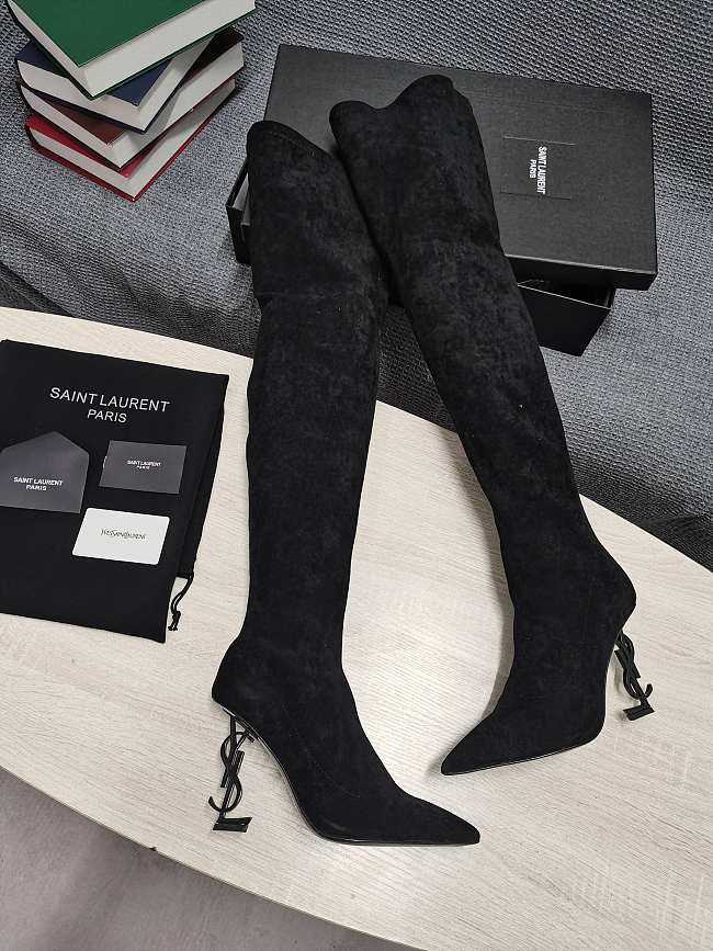 حذاء بوت نسائي عالي الجودة من Saint Laurent 178A-1 باللون الأسود