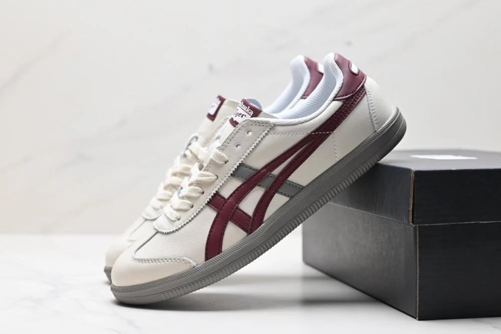 New Onitsuka Tiger Ghost Tiger Tokuten Low-Top Sneakers Man F580922-M Marron