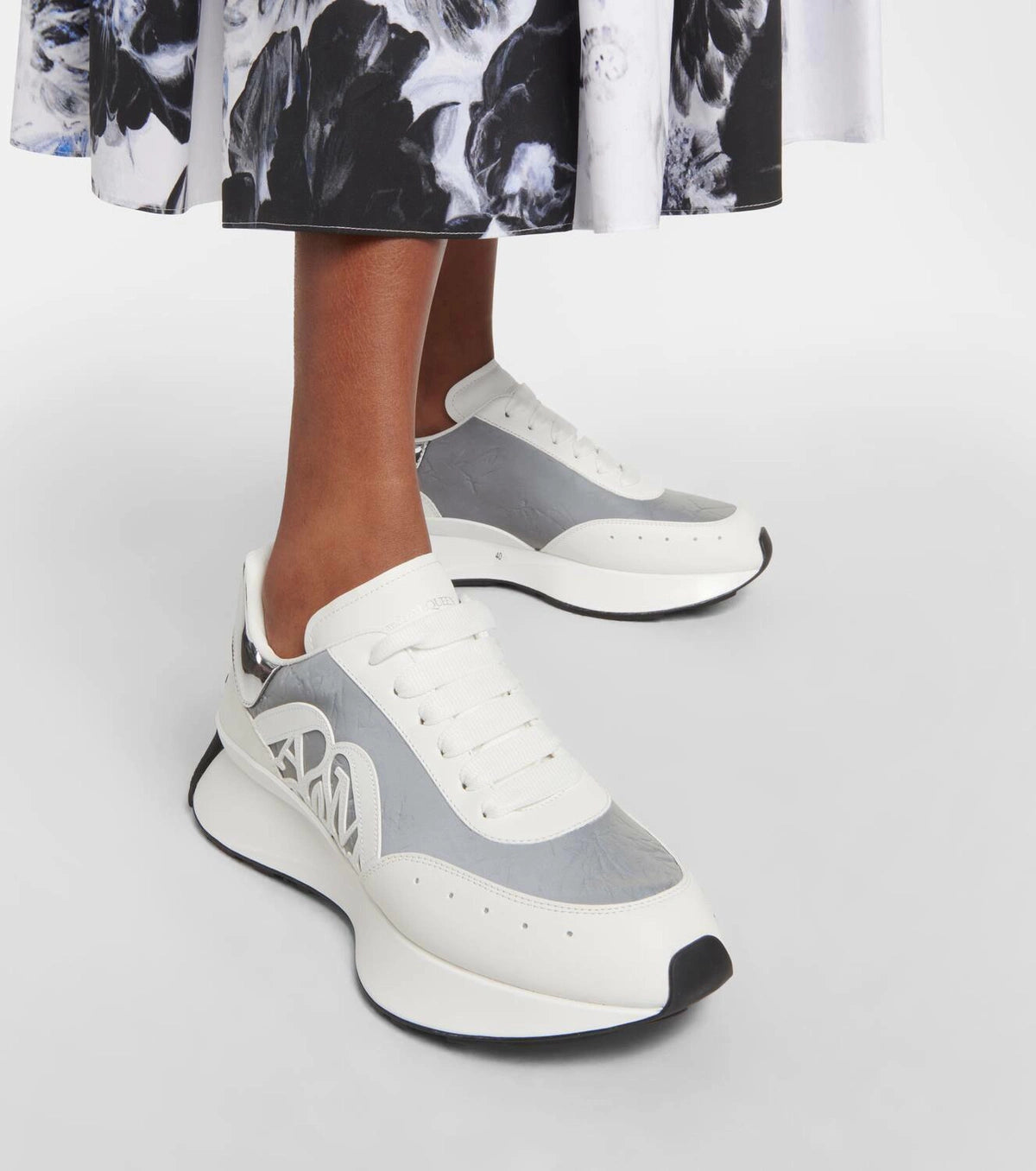 Alexander McQueen Premium Quality Sneakers Woman 4529 White&Silver