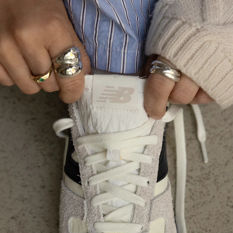 New Balance 471 Canvas Sneakers Woman PZ6446 Black