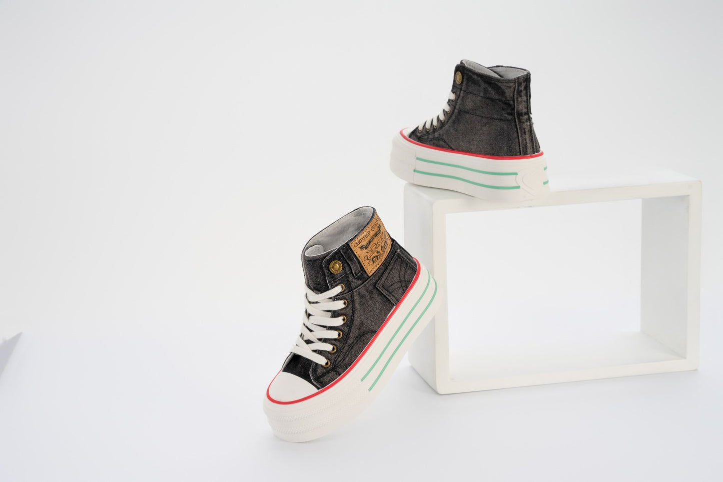 Sneakers Woman Half W-20 Black