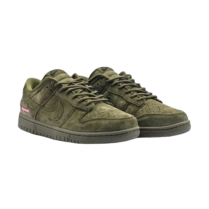 Nike Sb Dunk Low x Supreme Championes Sneakers Men FC1688-122 Olive - 4