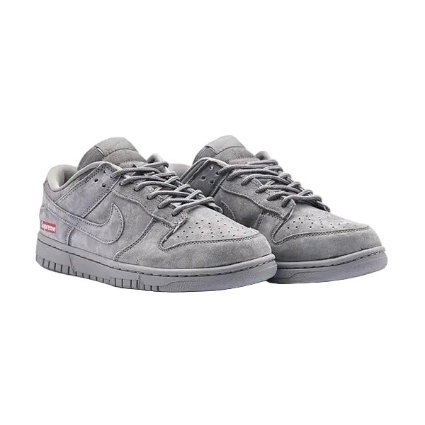 Nike Sb Dunk Low x Supreme Championes Sneakers Men FC1688-122 Gray - 4