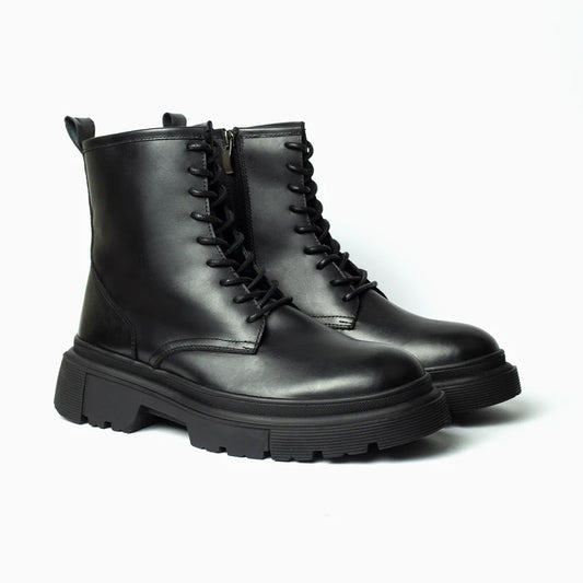 LEATHER lACE-UP BOOT WITH CHUNKY SOLE 1090-1 Black