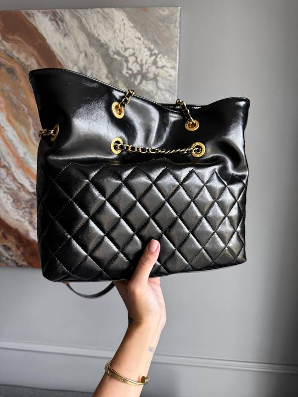 Chanel Black Quilted Leather Drawstring Shopping Tote Bag Woman AS6111 Black - 3