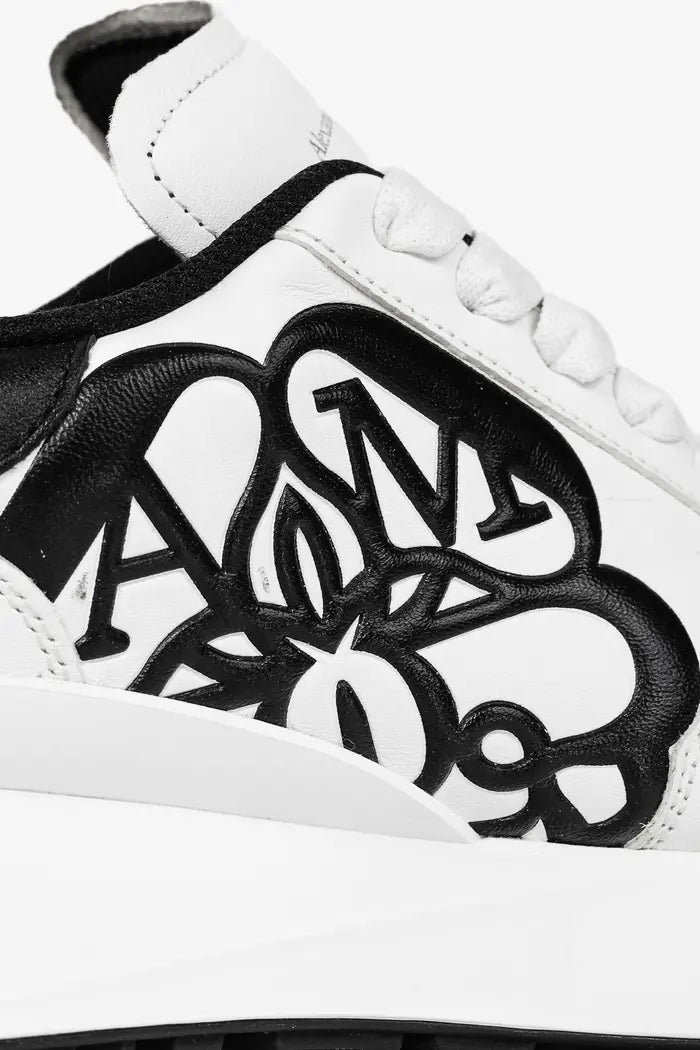 Alexander McQueen Premium Quality Sneakers Woman 4529 White&Black