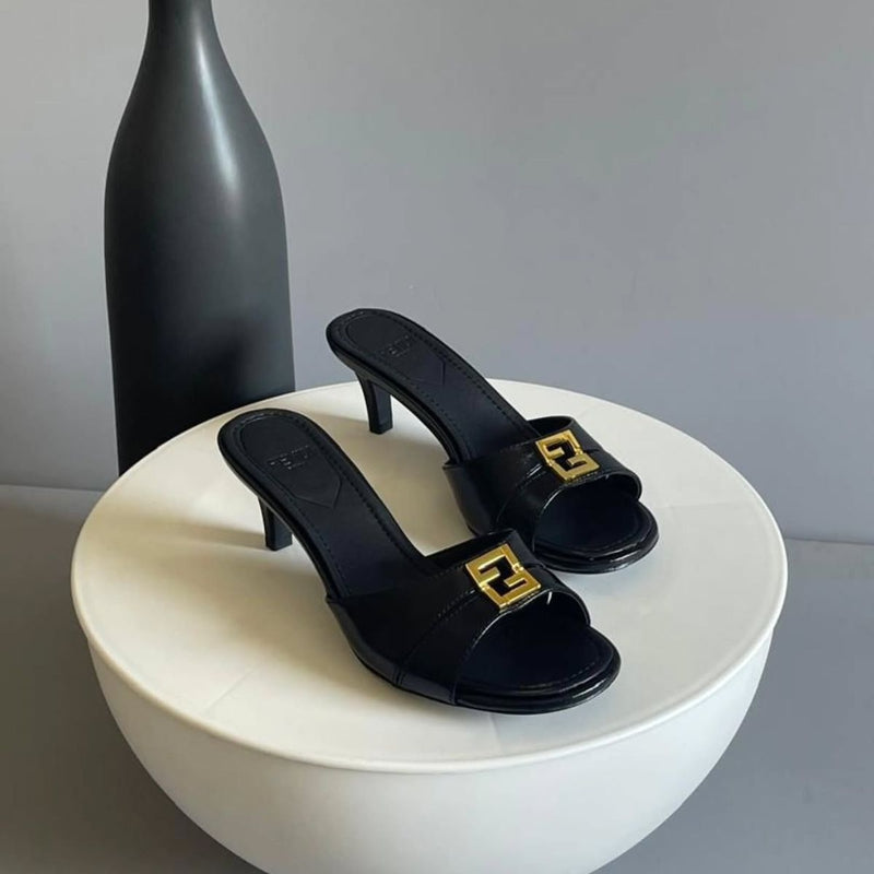 FENDI FFold mules for Fine leathers Woman 5886 Black - 5