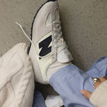 New Balance 471 Canvas Sneakers Woman PZ6446 Black