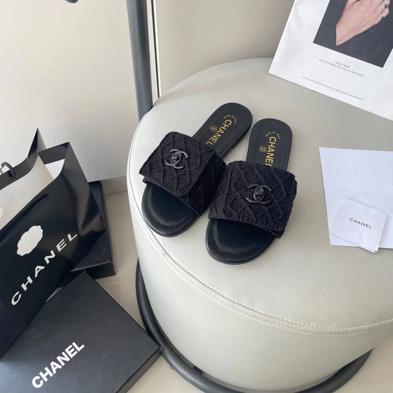 Chanel White Pearl CC Flat Slides Slipper Woman E6545 Black