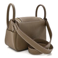 Hermès Etoupe Clemence Mini Bag Lindy 20 Gold Hardware Length 13 cm - Width 19 cm Mirror Woman H278 Khaki - 4