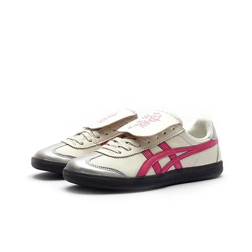 حذاء رياضي Onitsuka Tiger Asics للنساء 1183C095 باللون البيج والفوشيا