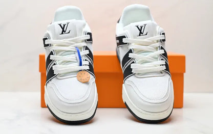 Louis Vuitton Trainer Monogram Denim Sneakers Man MD0128 White&Black