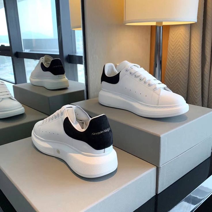 Alexander McQueen Sneakers Man 37681 White - 4