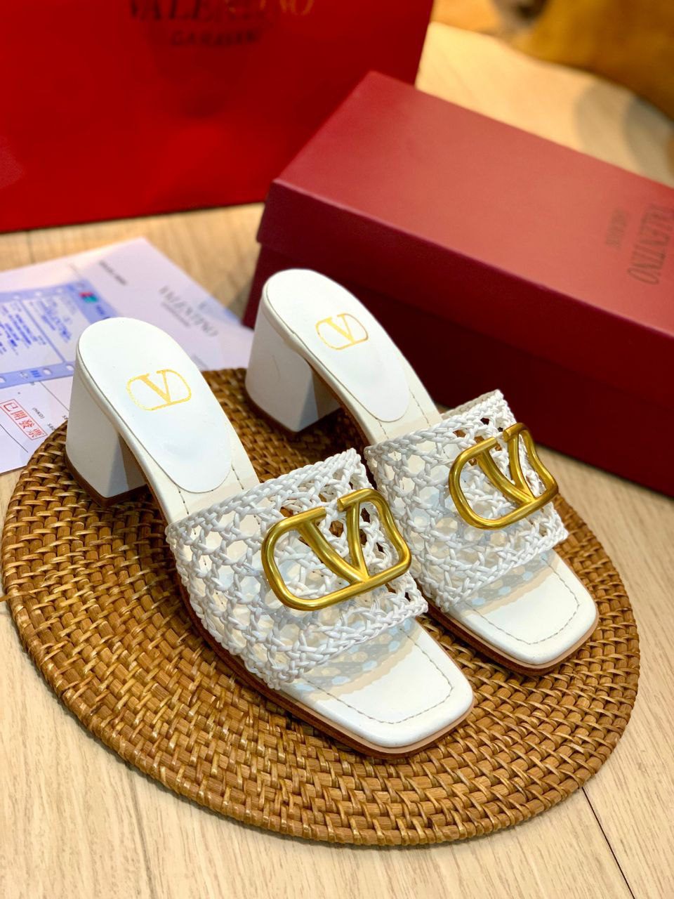 VALENTINO GARAVANI V LOGO Signature Pumps WOMAN 3115-1 WHITE - 5