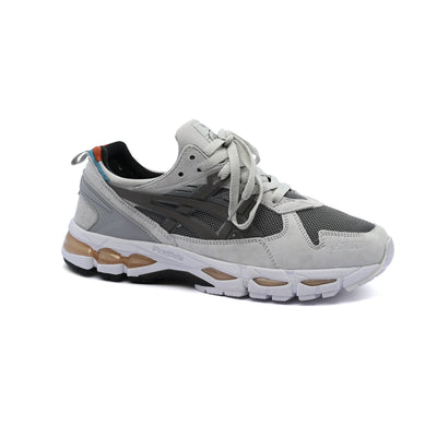 ASICS GEL-KAYANO TRAINER 21 Crepe Fresh Ice Sneakers Man 1201A459 Light Gray