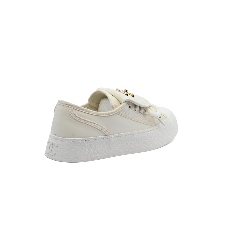 Chanel Platform Suede Calfskin Sneakers Woman F3669 White - 2