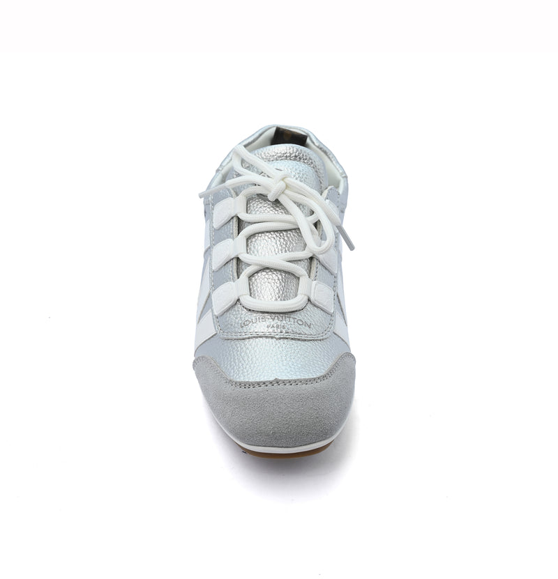 Louis Vuitton Suede Calfskin LV Sneakers Woman LV-916 Silver&White - 3
