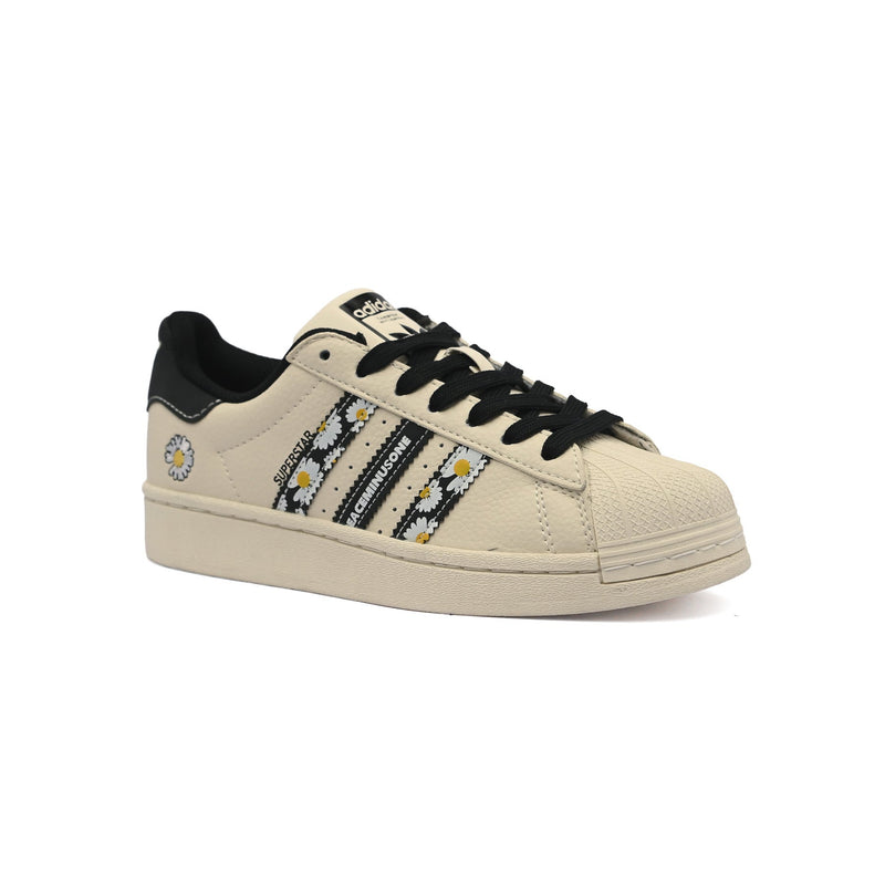 Adidas Superstar Flat Shoes with Black and White Floral Appliques woman XS0021 - 1