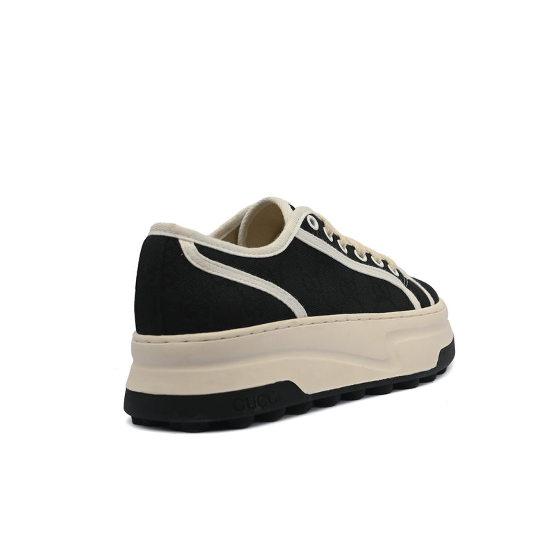 Gucci GG Canvas Platform Sneaker in Black and White GU595 - 2