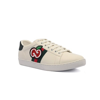 Gucci Ace Low 'GG Apple Patch' sneaker in white Woman G34087 .