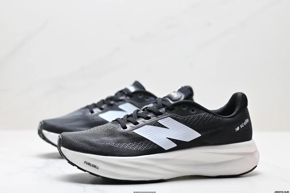 New Balance Respirante et Confortable Taille Sneakers Man NBK201168 Black - 4