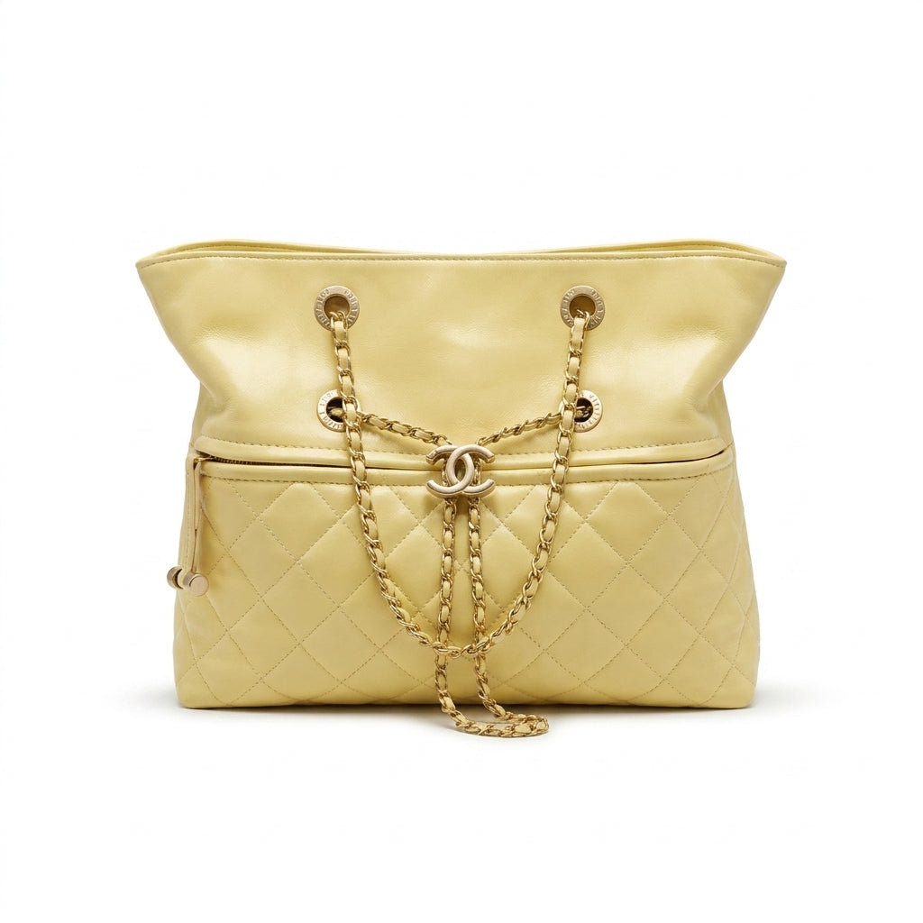 Chanel Quilted Leather Drawstring Shopping Tote Bag Mirror Woman Length 25 cm - Width 30 cm AS6111 Yellow - 1
