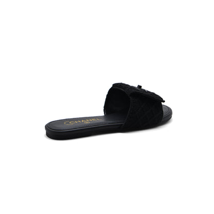 Chanel White Pearl CC Flat Slides Slipper Woman E6545 Black