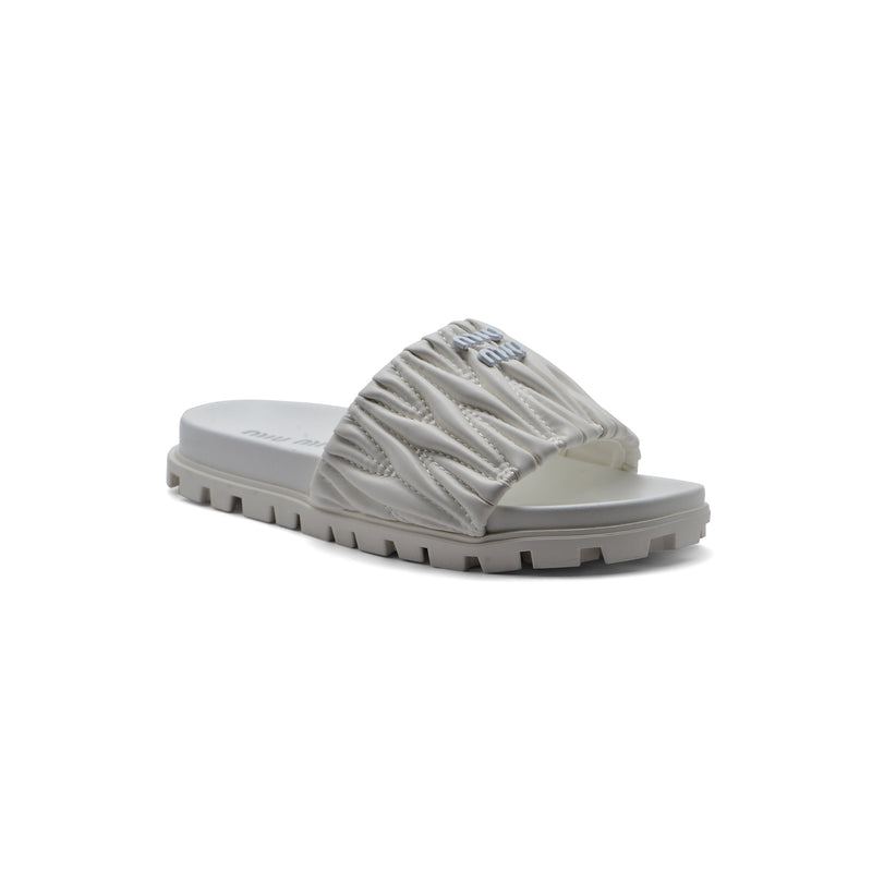 Miu Miu Designer Slides Nappa Leather Beach Slipper Woman 20343 White - 1