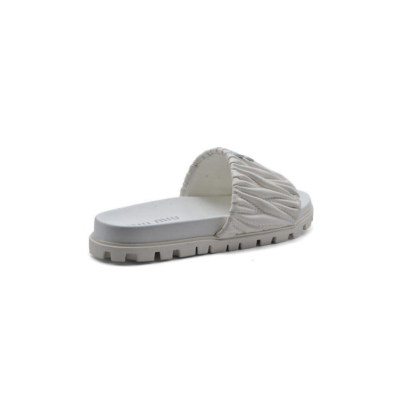 Miu Miu Designer Slides Nappa Leather Beach Slipper Woman 20343 White - 2