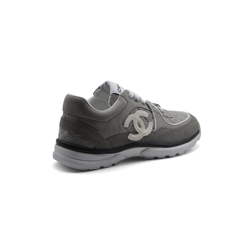 Chanel Fabric Suede Calfskin Quilted CC Sneakers Woman 6699-3 Gray - 2