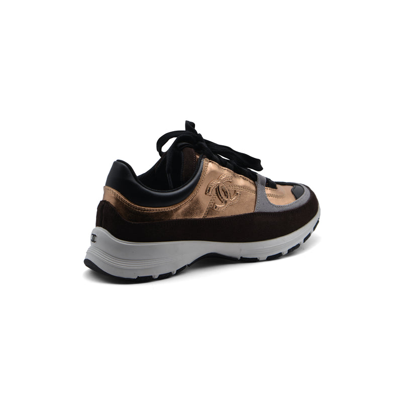 Chanel Platform Sneakers Woman 1261 Brown - 2