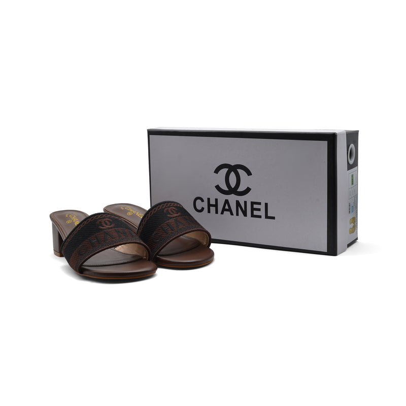 Chanel SS 2001 Embroidered Logo Mule VSP Woman 2127-1 Brown - 4