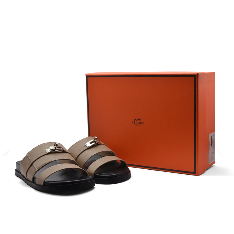 Hermes Jackson Sandals Designer Fumé Vivent Sliders Woman H8006-3 Khaki - 4