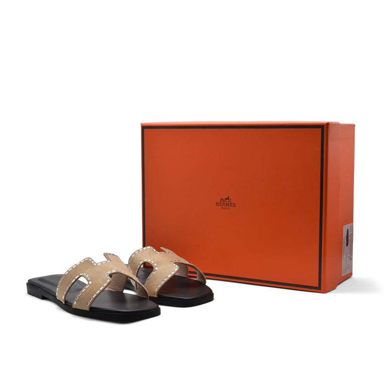 Hermes Calfskin Crystal Embellished Oran Sandals Woman H38-13 Beige - 4