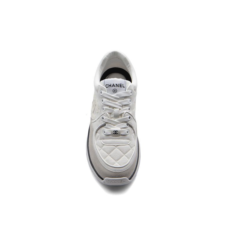 Chanel Fabric Suede Calfskin Quilted CC Sneakers Woman 6699-3 White - 3
