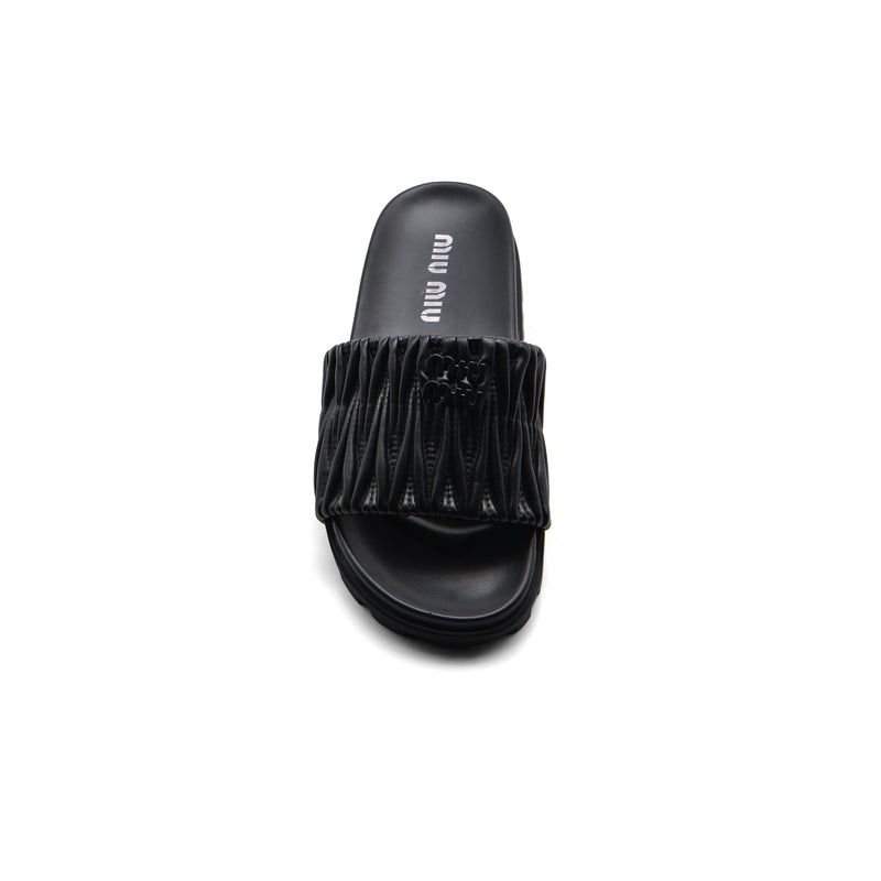 Miu Miu Designer Slides Nappa Leather Beach Slipper Woman 20343 Black - 3