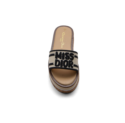 Christian Dior Dway Canvas Platform Raffia Chambray Jacquard Dioract Sandals Woman 2393 Beige