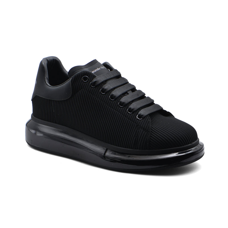 Alexander McQueen Oversized Premium Quality Sneakers Man D208 Black - 1