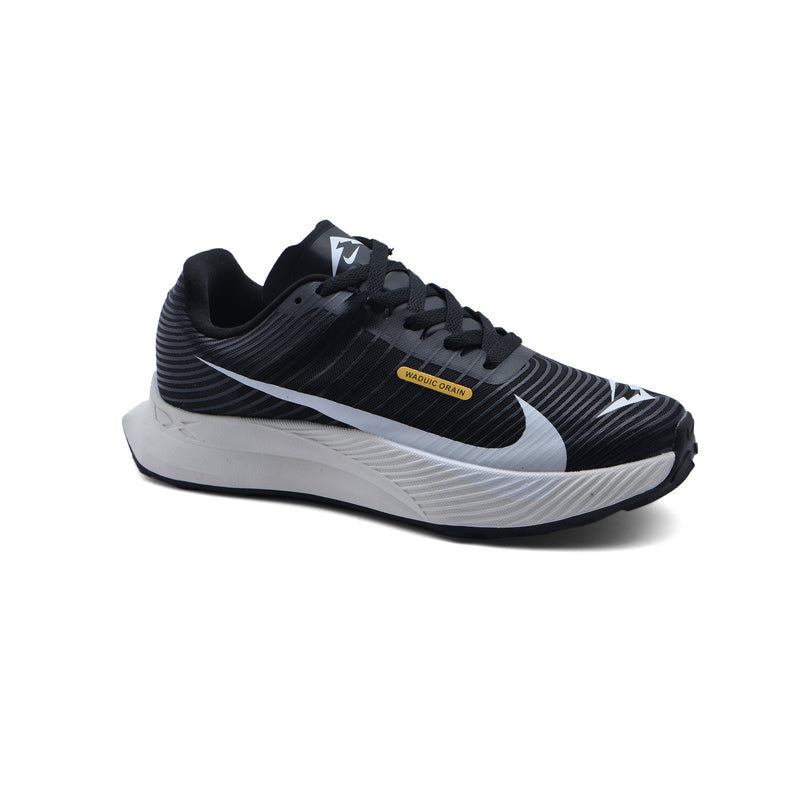 Nike Sneakers Running Man FM8726-003 Black&White - 1