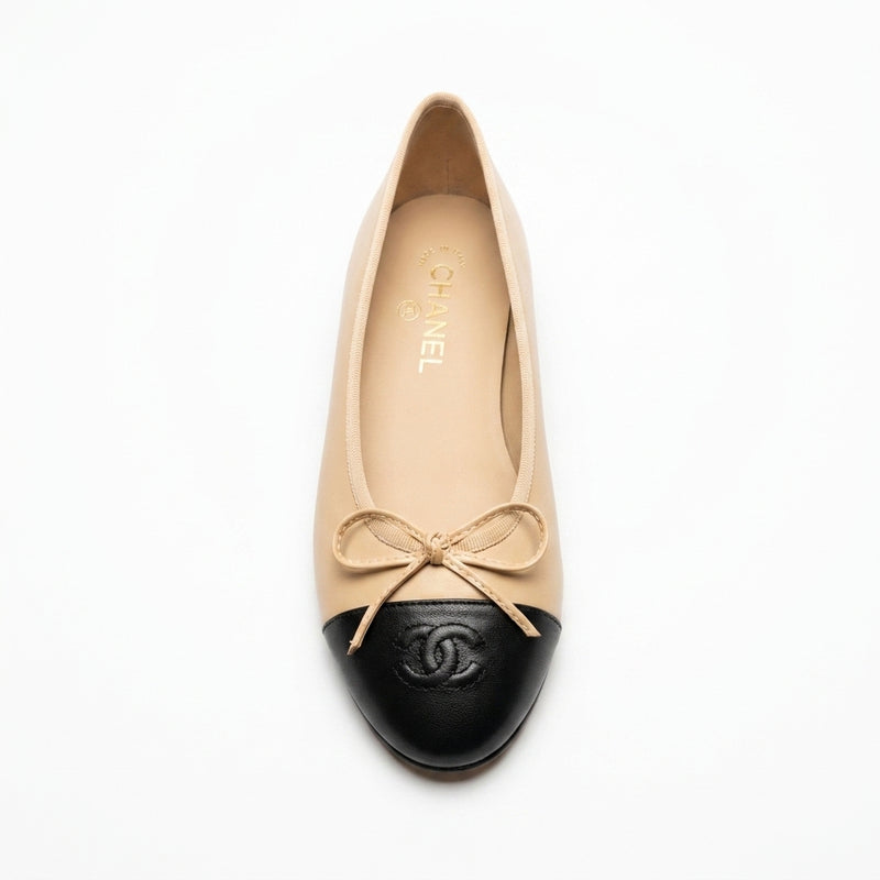 Chanel Woman Ballet Flats Signature tonal bow on the toe box featuring the interlocking 3216-5 - 3