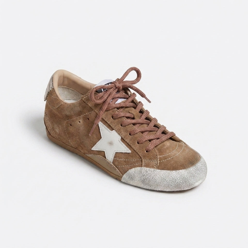Golden Goose luxury women's sneakers with a classic design CWF00922. - 13