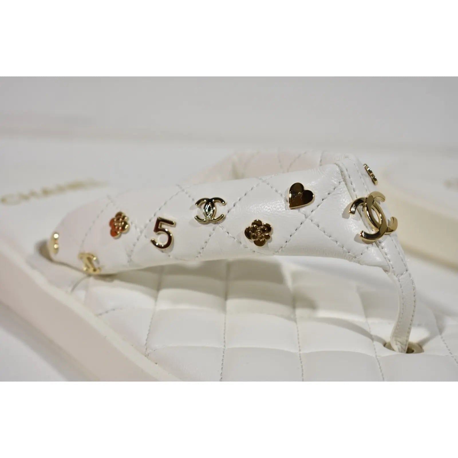 Chanel Lambskin Quilted Padded Charms Thong Sandals Woman XJC3134 White - 5