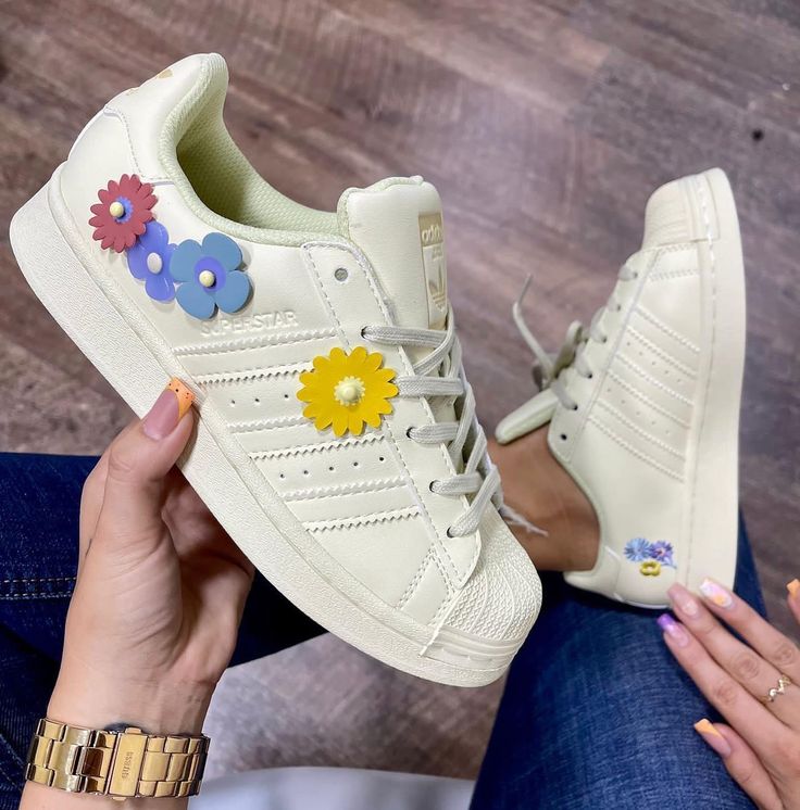Adidas Super Star Wmns Floral Woman GX2171 Beige - 4