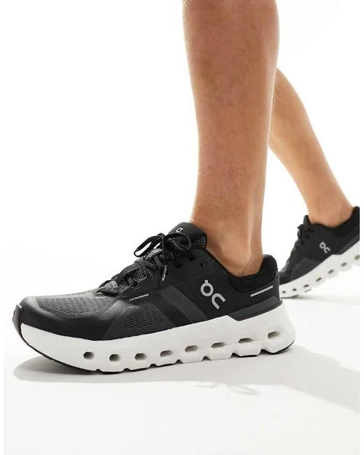 ON Cloud Running trainers Sneakers Man 43071 Black - 4